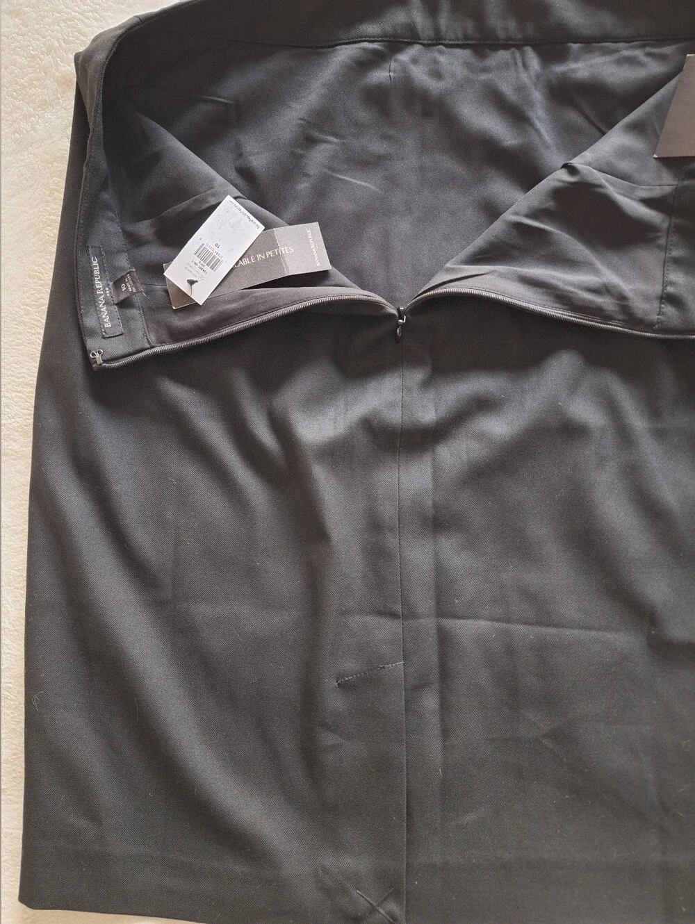 NWT Banana Republic Factory Black Knee-Length Skirt Size 10 Petite
